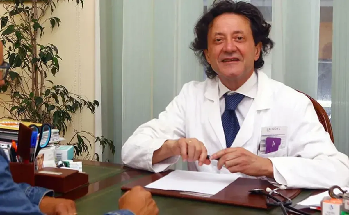 Dr Vincenzo Masullo, Naples, Italy