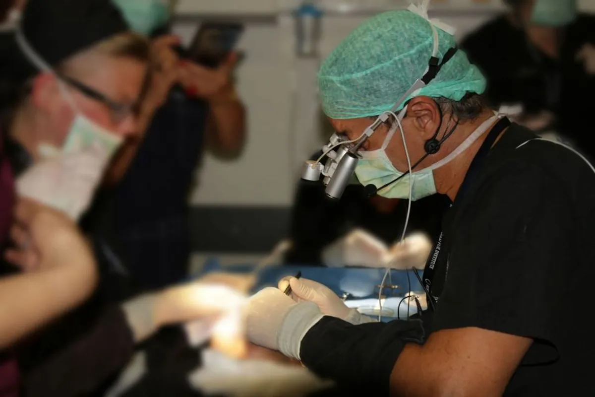 Dr Bijan Feriduni, Hasselt, Belgique - Photo 1