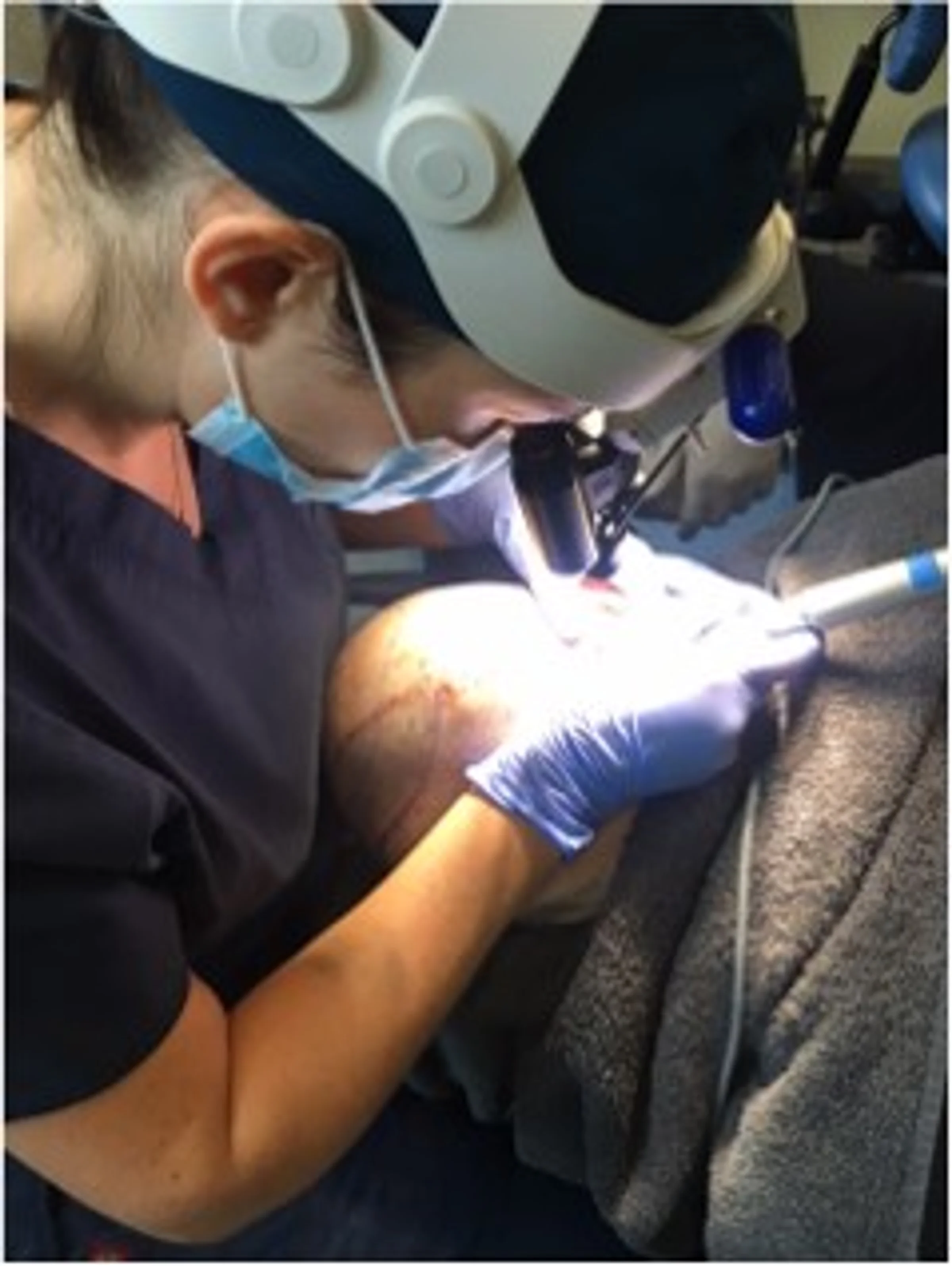 Dr Stephanie Haas, Luxemburgo - Photo 1